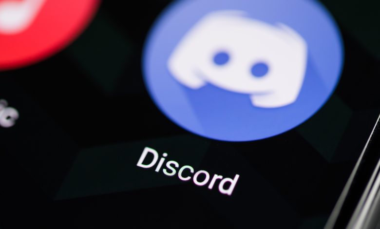 Pesquisa brasileira reúne bilhões de mensagens públicas disponibilizadas pelo Discord; plataforma questiona