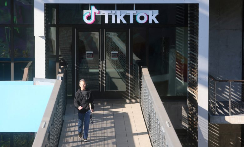 China nega exigir acesso a dados de usuários após União Europeia impor multa ao TikTok