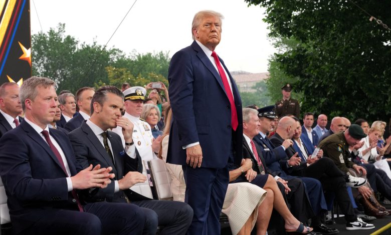 Empresa de Trump anuncia marca própria de serviços de telefonia móvel