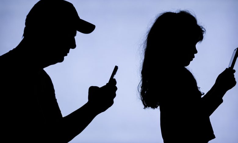 Reino Unido começa a exigir selfies e documentos para verificar idade de quem tenta acessar sites pornô | Tecnologia