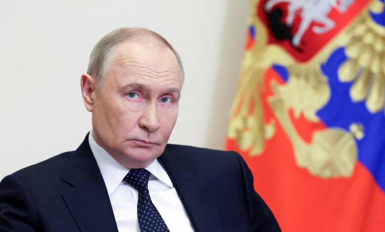 Rússia vai punir quem acessar conteúdos considerados extremistas; sites de opositores e LGBT estão na mira