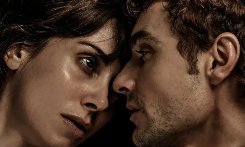 Crítica: Juntos é um filme de terror fantasioso ou um romance realista?