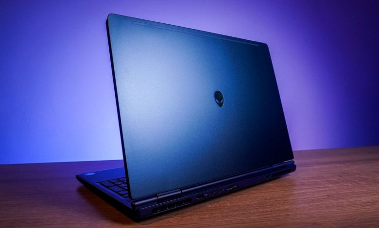 Alienware 16 Aurora vale a pena? Notebook com RTX 5050 se destaca na tela- Review