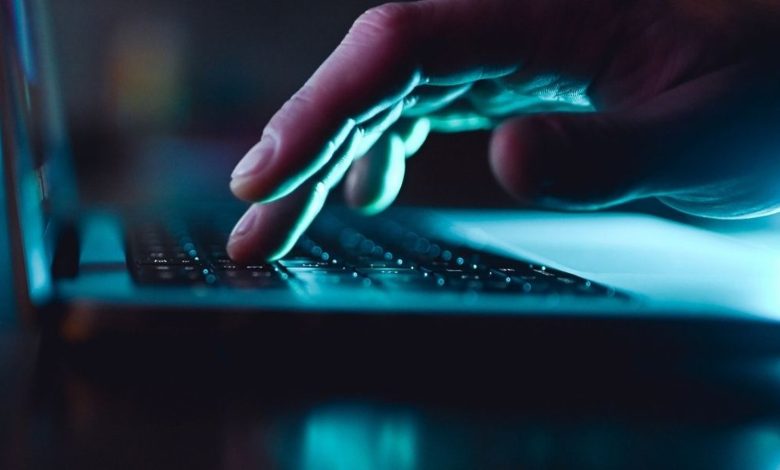 Dona de Airbnb recebe conta de luz de R$ 8 mil após hóspede minerar criptomoedas