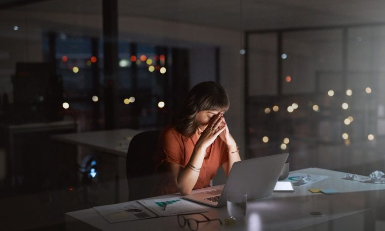 Estudo revela que IA aumentou a carga de trabalho e afetou desempenho