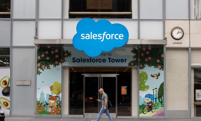 Vulnerabilidade em plataforma de IA da Salesforce expôs dados de clientes