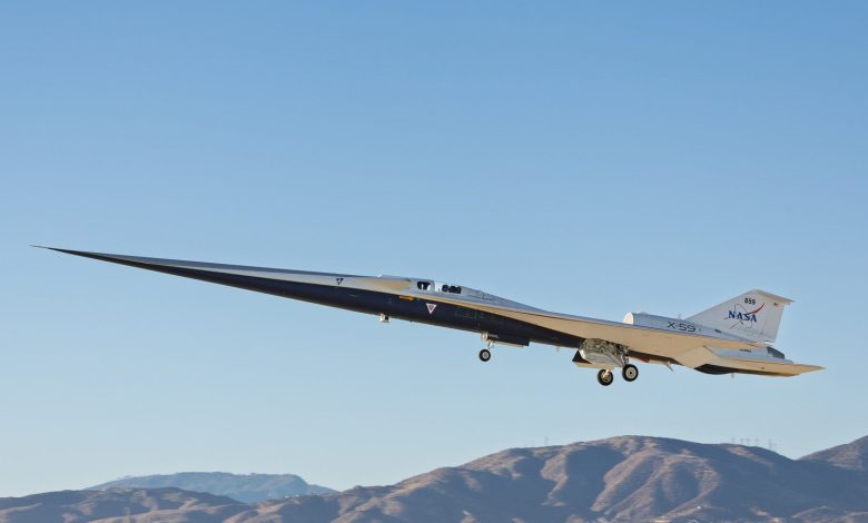 Avião supersônico da NASA conclui voo inaugural; confira imagens