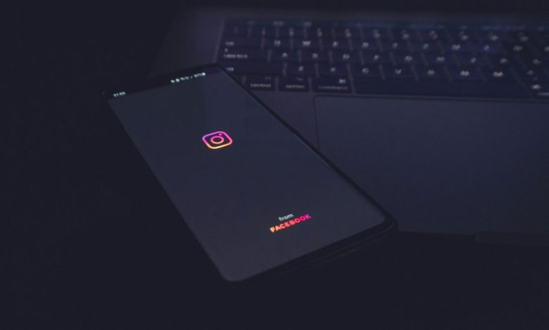 'Eu juro': chefe do Instagram promete que rede não espiona microfones