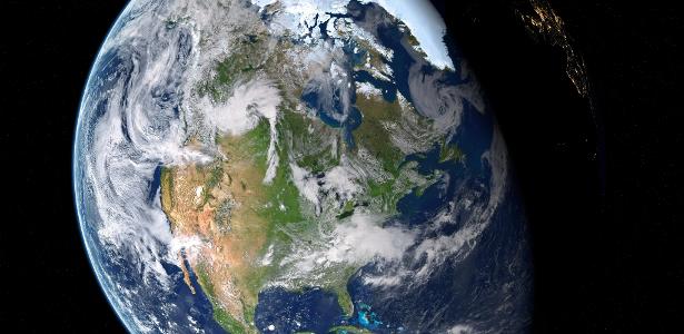 A rotação da Terra faz com que as estrelas pareçam estar se movendo