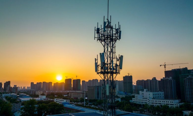 TIM anuncia parceria para construir 3 mil novas torres de telecomunicação