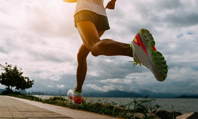 Tênis de corrida ASICS com até 42% OFF e cupons na Netshoes; aproveite