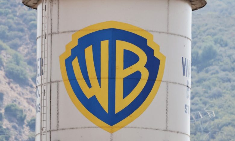 Warner Bros. Discovery confirma que está à venda e ações disparam