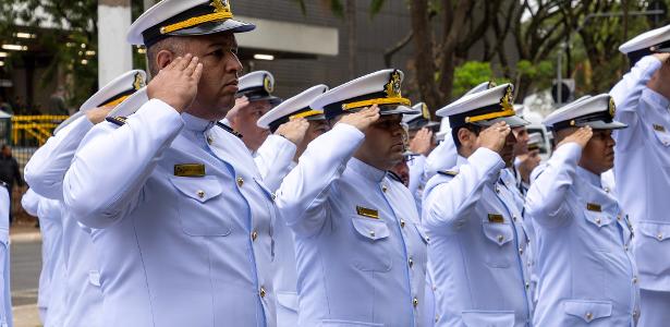 Militares da Marinha no desfile Cívico-Militar da Independência 2025 em São Paulo