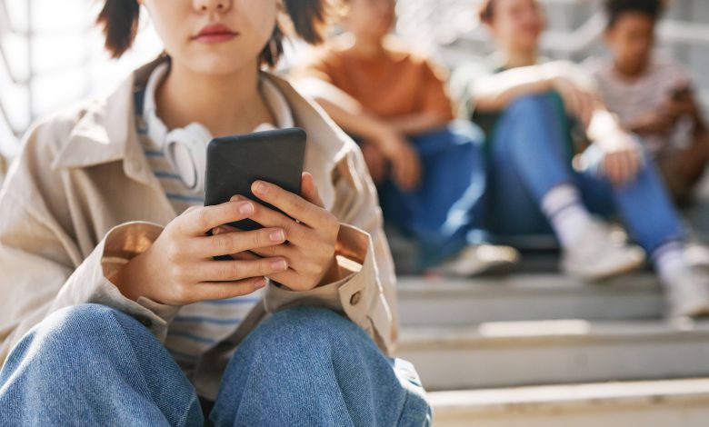 Austrália começa a proibir redes sociais para menores de 16 anos na quarta; veja como vai funcionar