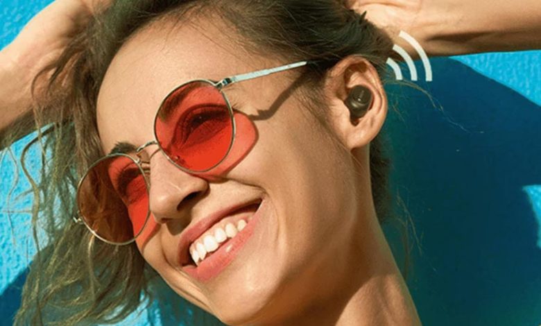 Smartwatches, fones QCY e mais da marca com até 43% OFF e cupons na loja oficial da Shopee