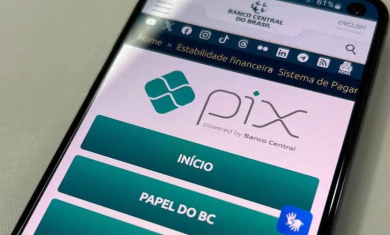 PIX fica fora do ar e clientes reclamam nas redes sociais