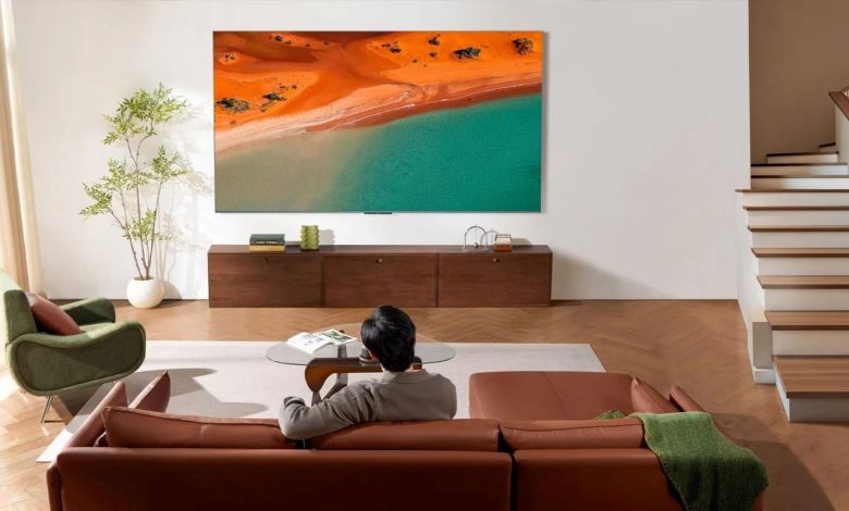 TCL liderou venda de TVs no fim de 2025, mas segue atrás da Samsung