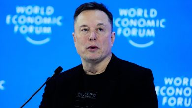 Como Musk aumentou sua fortuna em quase US$ 500 bilhões em um ano