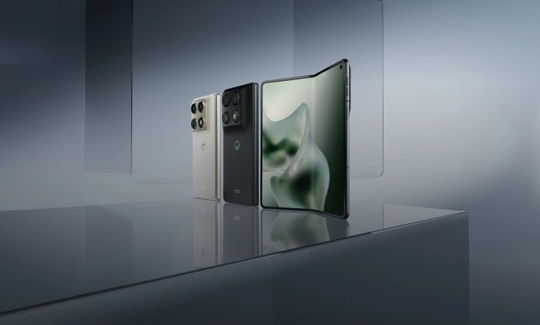 Motorola Razr Fold é oficializado como novo dobrável com 7 anos de Android