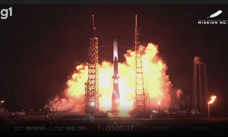 'Lamento ver isso': Musk reage à explosão de nave da concorrente Blue Origin