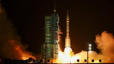 China lança missão para se preparar para ida à Lua; astronauta chinês passará um ano no espaço pela primeira vez