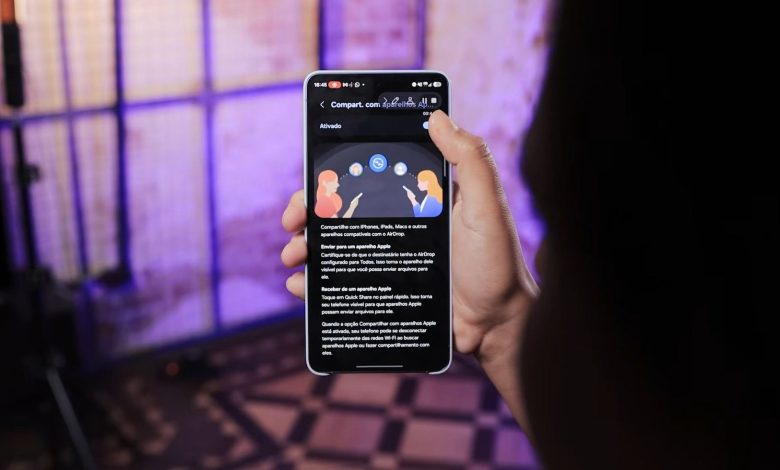 Donos de Galaxy S24 e S25 poderão transferir arquivos do iPhone em breve