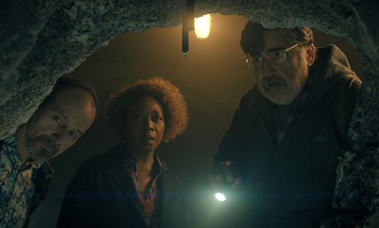 Final explicado de The Boroughs: entenda desfecho da série dos criadores de Stranger Things