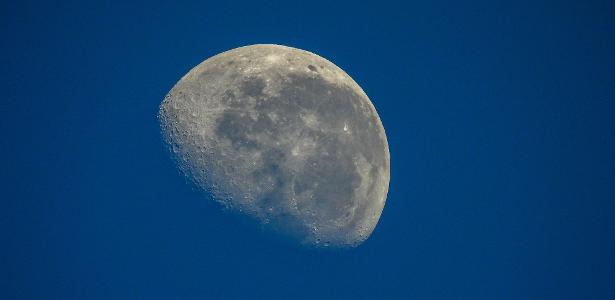 Lua cheia captada no céu de São Paulo
