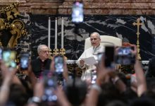 O recado do papa Leão XIV sobre a inteligência artificial em seu primeiro 'cartão de visitas' ao completar um ano de pontificado