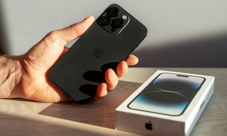 OpenAI pode processar Apple por integração do ChatGPT no iPhone; entenda