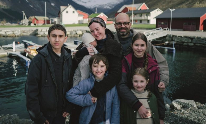 Palma de Ouro em Cannes vai para longa com atriz de Valor Sentimental e protagonista da Marvel