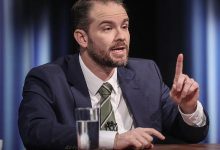 11.mai.2026 - Ministro da Fazenda, Dario Durigan, participa do programa Na mesa com Datena, da EBC
