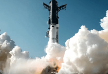 22.mai.2026 - A espaçonave Starship e o foguete Super Heavy decolam