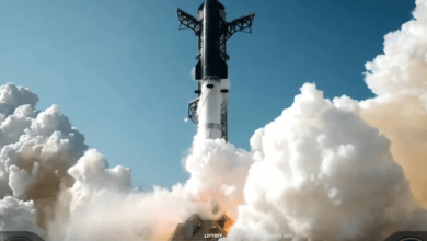 22.mai.2026 - A espaçonave Starship e o foguete Super Heavy decolam