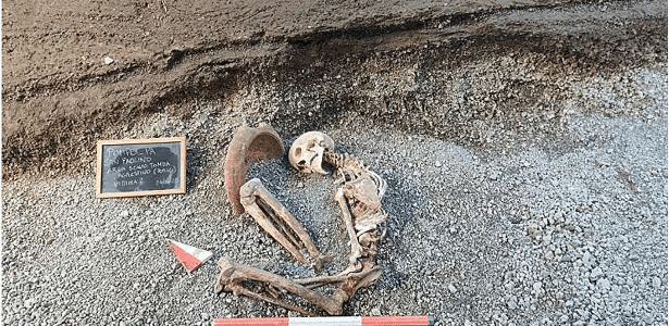 A partir da análise de restos mortais, arqueólogos usam IA para reconstruir fuga dramática durante a erupção que destruiu Pompeia