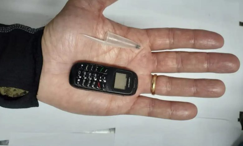 Anatel e lojas digitais proíbem venda de 'minicelulares' no Brasil