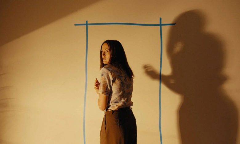 Backrooms, filme baseado em creepypasta, bate recorde de bilheteria na estreia