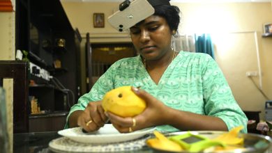 Cortar frutas, dobrar roupas e cozinhar: com câmeras na cabeça, indianos treinam robôs de IA para fazer tarefas domésticas