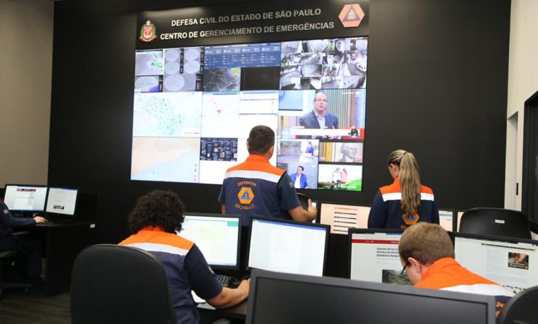 Defesa Civil de SP desabilita temporariamente ferramenta de alertas climáticos após ataque hacker investigado em sistema nacional