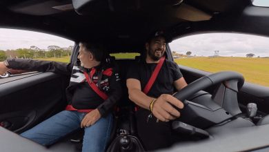 Esse carro não transforma você no Ayrton Senna, mas faz o que ele fazia