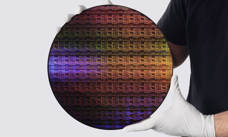 IBM anuncia primeiro chip do mundo abaixo de 1 nanômetro; entenda o que isso significa