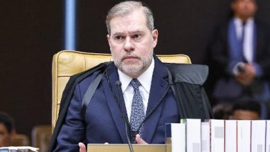 Ministro Dias Toffoli em sessão plenária no STF