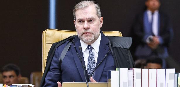 Ministro Dias Toffoli em sessão plenária no STF