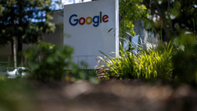 Google argumentou que não era responsável pelo próprio processamento dos dados e que não adotava como seus os conteúdos de terceiros exibidos no resumo