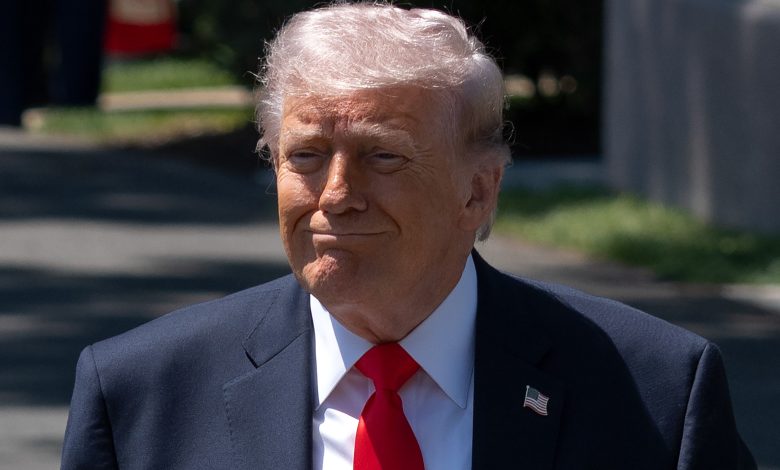 Trump diz que EUA avaliam comprar participação em empresas de inteligência artificial