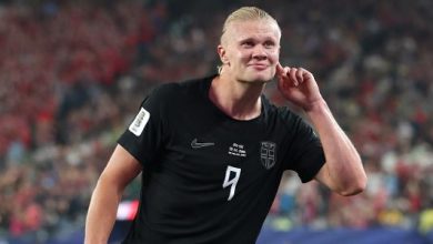 Haaland celebra gol em Noruega x Senegal, duelo da Copa do Mundo
