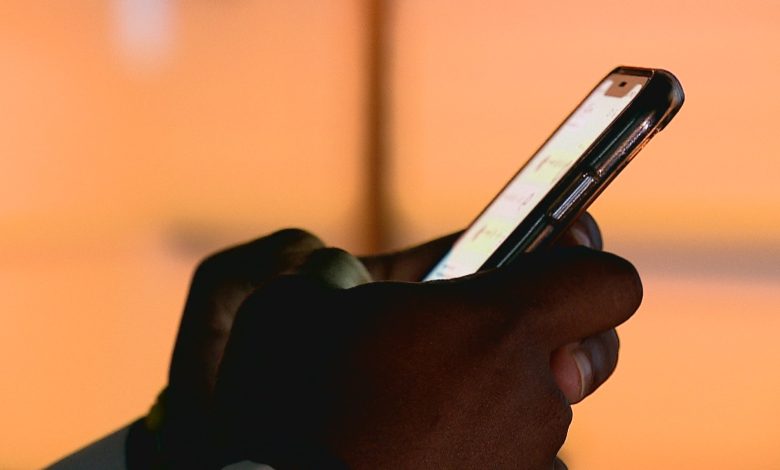 Google e MJ assinam acordo para restringir anúncios de serviços e produtos financeiros para evitar fraudes digitais