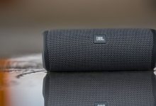 JBL Flip Essential 3 SE é lançada no Brasil com bateria para 12 horas