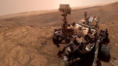 Rover Curiosity em atividade em Marte; Nasa considera enviar "jipe" semelhante para a  Lua