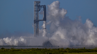 16.jul.26 - O Starship e o propulsor Super Heavy v3 da SpaceX abortaram automaticamente a ignição antes de seu 13º voo de teste, a partir do complexo de lançamento da SpaceX em Starbase, Texas, EUA